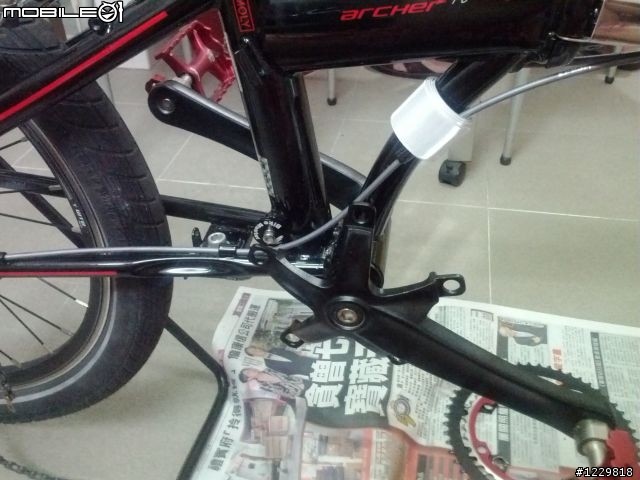 小黑紅變裝記 (Dahon SP8 重新走線, 加雙盤, 換人間肉球) 完