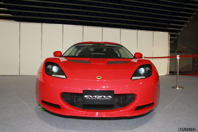 高雄車展逛一圈