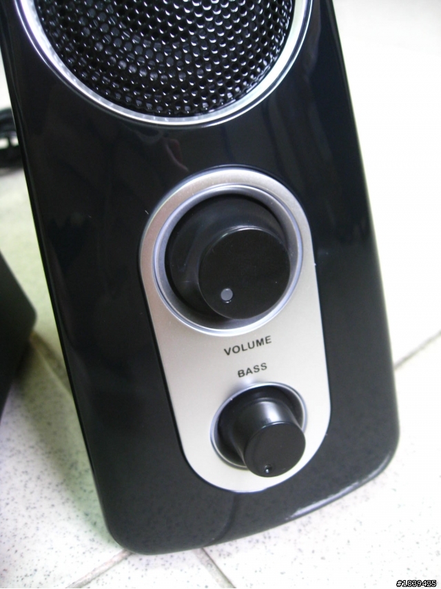 Logitech Z523 開箱文