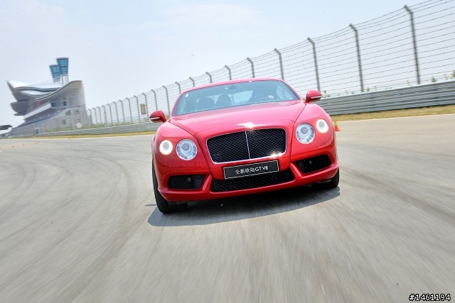 性格丕變的轉化 Bentley Continental GT V8 海外試駕