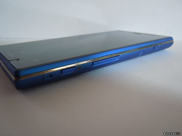 SONYERICSSON XPERIA ACRO HD ( SO-03D ) 藍色開箱
