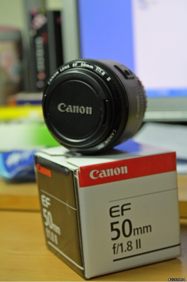 蓋Canon"單眼"大樓吧!!(已修改)