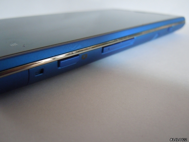 SONYERICSSON XPERIA ACRO HD ( SO-03D ) 藍色開箱