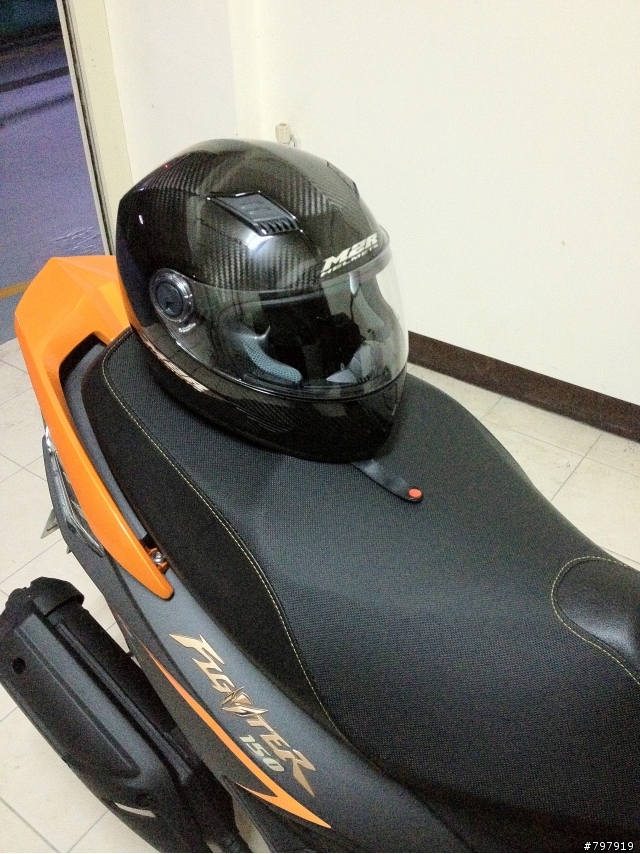 銷魂的全碳纖維 M2R XR-1 開箱!!!!