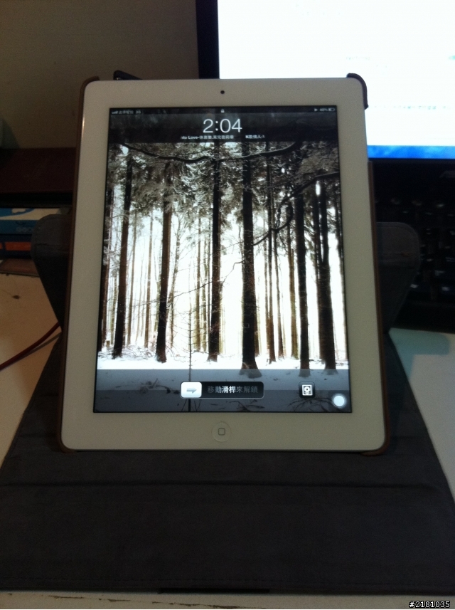 很高興入手了NEW IPAD 另提出一些選配件的小心得~