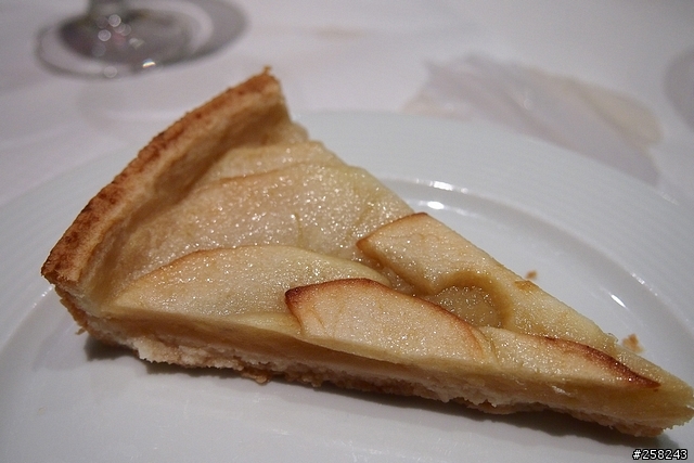【西西分享】法國DAY8~10-巴黎Paris(蒙馬特、聖心堂、精品街、蝸牛餐)