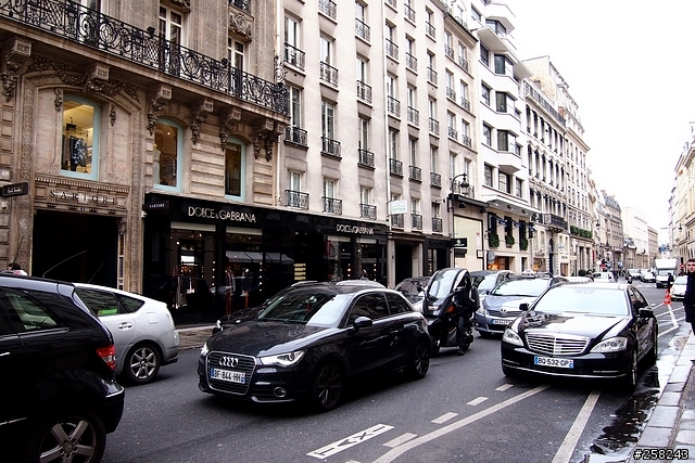 【西西分享】法國DAY8~10-巴黎Paris(蒙馬特、聖心堂、精品街、蝸牛餐)