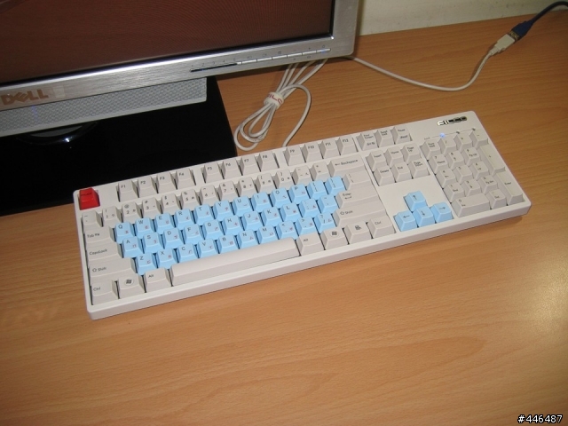 Filco Majestouch 白色中文鍵盤+淺藍色鍵帽