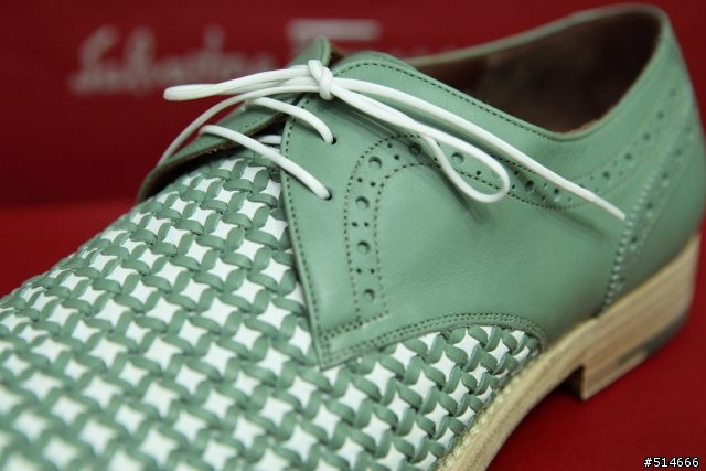 糟糕,我覺得有點fashion--Salvatore Ferragamo "BARIO" 編織Derby鞋