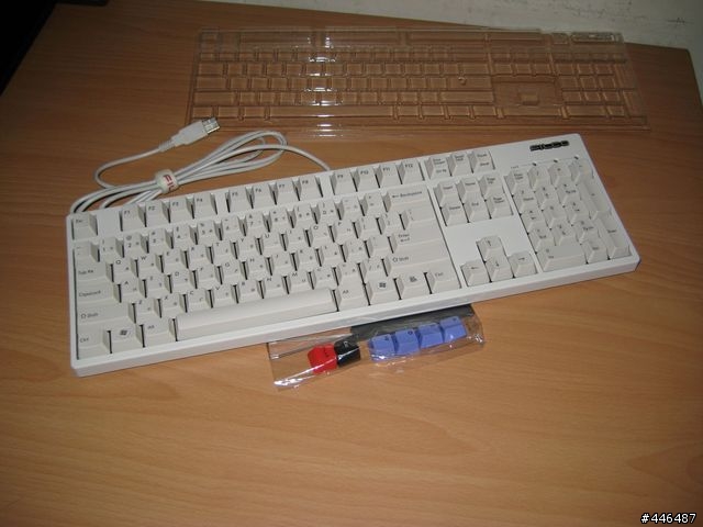 Filco Majestouch 白色中文鍵盤+淺藍色鍵帽