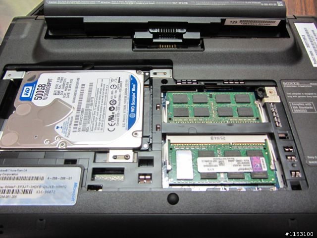 Vaio SVE11116FG/B 黑色小筆電 入手