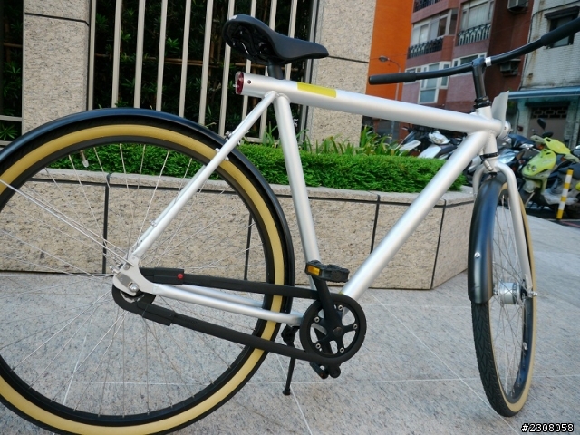 來自荷蘭的現代設計-VANMOOF