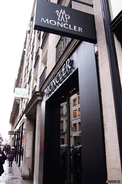 【西西分享】法國DAY8~10-巴黎Paris(蒙馬特、聖心堂、精品街、蝸牛餐)