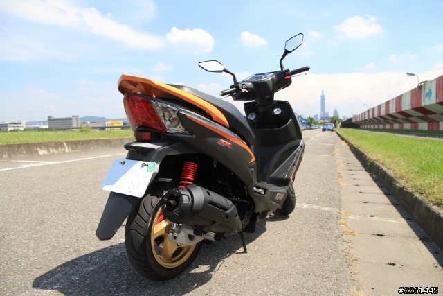 『開箱』NEW FIGHTER ZR 特仕消光灰