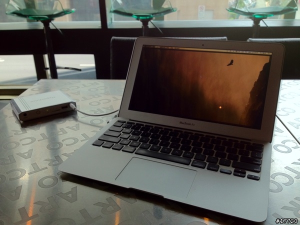 蘋果禁衛軍-MacBook Air不讓你睡~外接電池 Hyperjuice MBP-060 60W (HyperMac) 與MagicBox改裝實錄