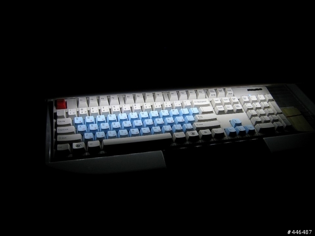 Filco Majestouch 白色中文鍵盤+淺藍色鍵帽