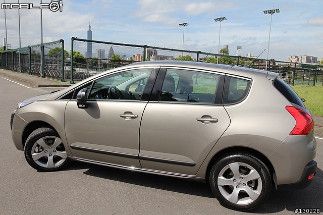 (重發!!)這就是我的生活 ~與PEUGEOT 3008 e-HDi 24小時 輕體驗之旅 (圖超多,請慎入 )