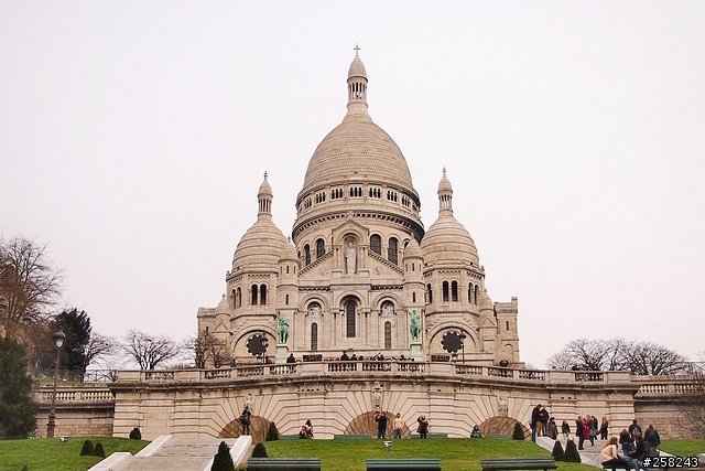 【西西分享】法國DAY8~10-巴黎Paris(蒙馬特、聖心堂、精品街、蝸牛餐)