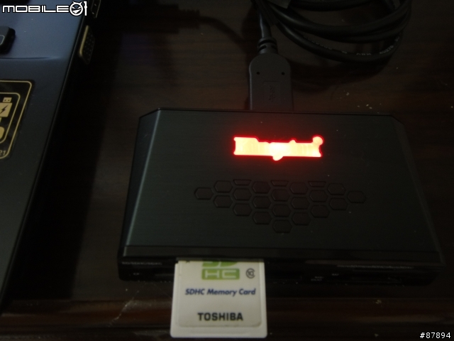 《Sony》黑鑽颶風 狂掃來襲 SVS13A15GW/N 星鑽黑篇