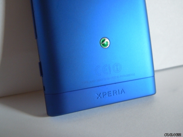 SONYERICSSON XPERIA ACRO HD ( SO-03D ) 藍色開箱