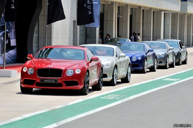 性格丕變的轉化 Bentley Continental GT V8 海外試駕