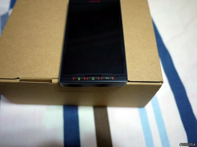 開心入手SH-06D NERV ,but.......
