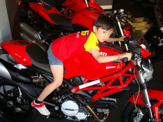 Ducati Monster 796~重車歷程