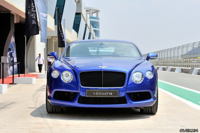 性格丕變的轉化 Bentley Continental GT V8 海外試駕