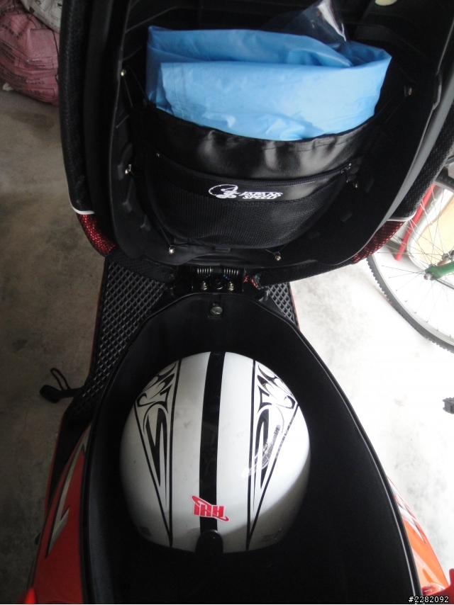 超五125Kcc 亮晶橘 開箱 + DIY車廂置物袋 (8/7新增精品)