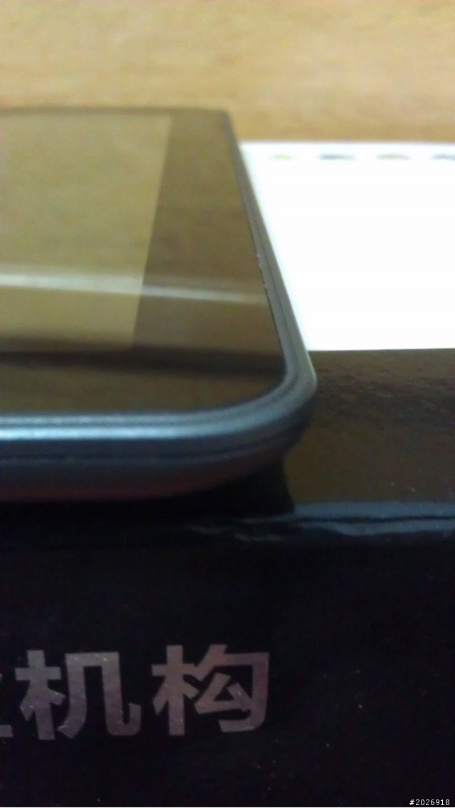 剛入手itoos i8 新手開箱!!