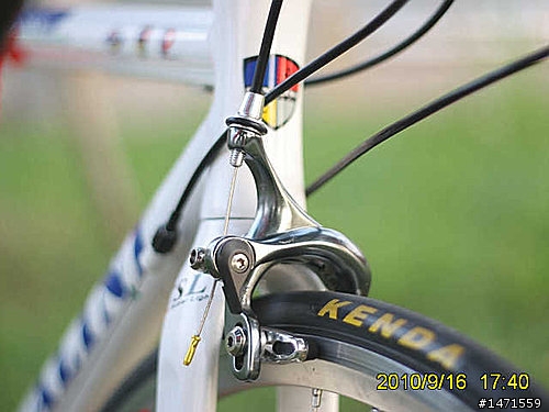 二年前的舊文-----6.38kg的CINALINI自組公路車