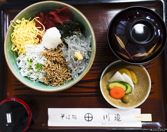 我也分享一下2012.07夏遊東京的一些美食...