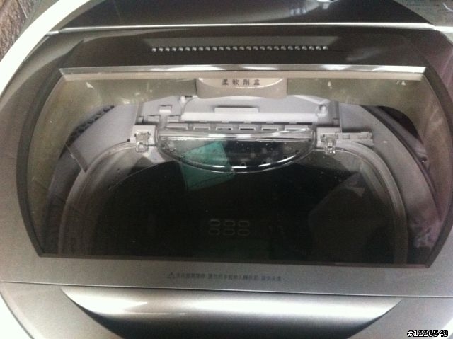 懶得照箱子的 Panasonic 15公斤智慧節能變頻洗衣機 NA-V168TBS-N 開箱文