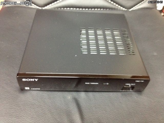 Sony 頭戴式顯示器HMZ-T1 不專業開箱文