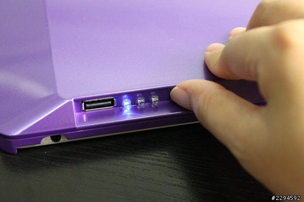 Smart Power 7000mAh 背殼式電池 ~ For iPad 2 & New iPad