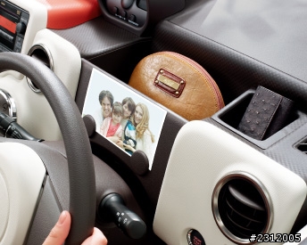 台灣買不到的Toyota車種 Porte/Spade 詳細介紹(多圖)