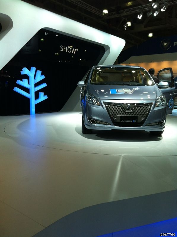 【LUXGEN俄羅斯車展照片】圖有點多......