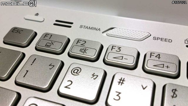 VAIO S13 113 白色開箱