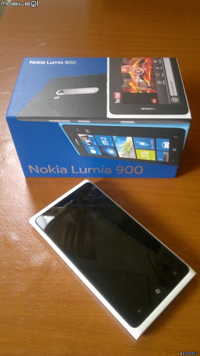 nokia lumia 900開箱文