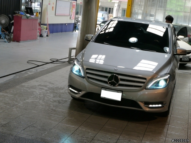 2012年B180開箱SPA