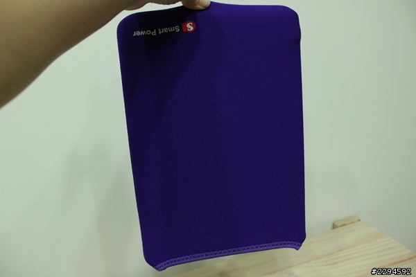 Smart Power 7000mAh 背殼式電池 ~ For iPad 2 & New iPad
