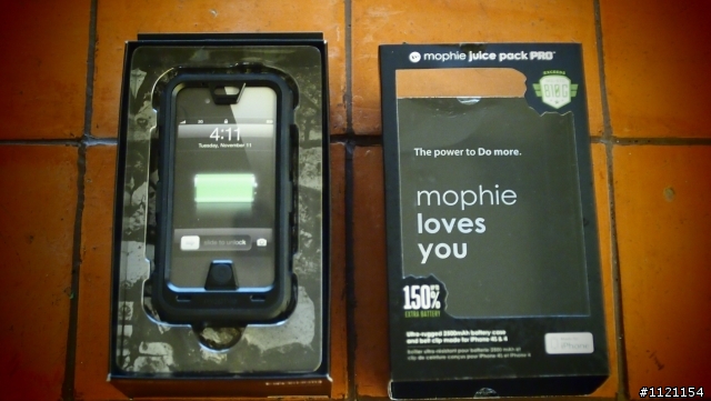 讓iphone 4s 變三防機~ mophie juice pack PRO™ - iPhone 4 & 4S Battery Case~