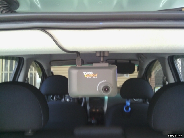 小可DIY固定後車廂行車記錄器