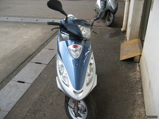 KYMCO V2+ 碟煞飛旋踏板 簡圖