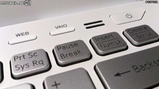 VAIO S13 113 白色開箱