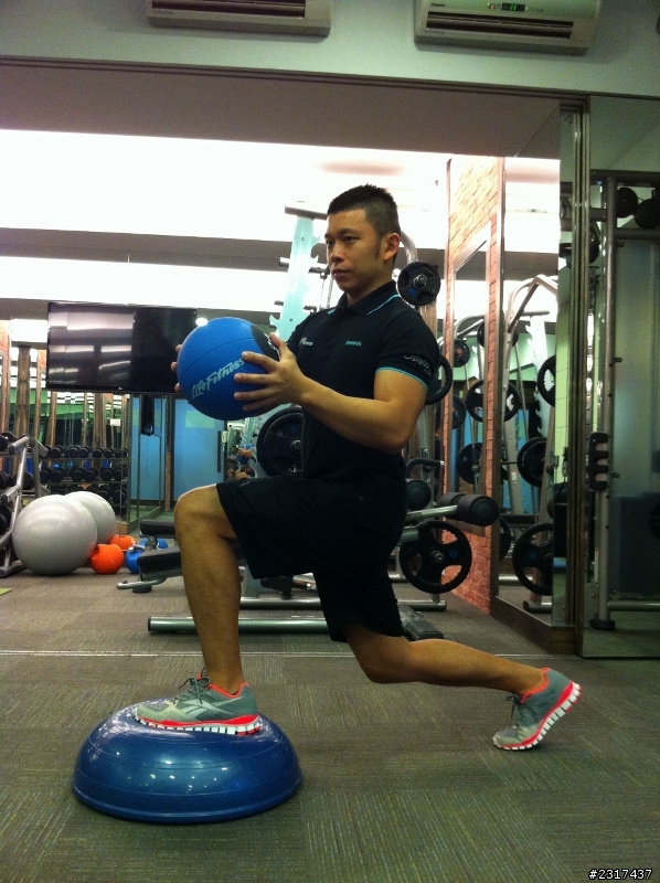 Reebok REALFLEX訓練鞋,健身房靈敏實測