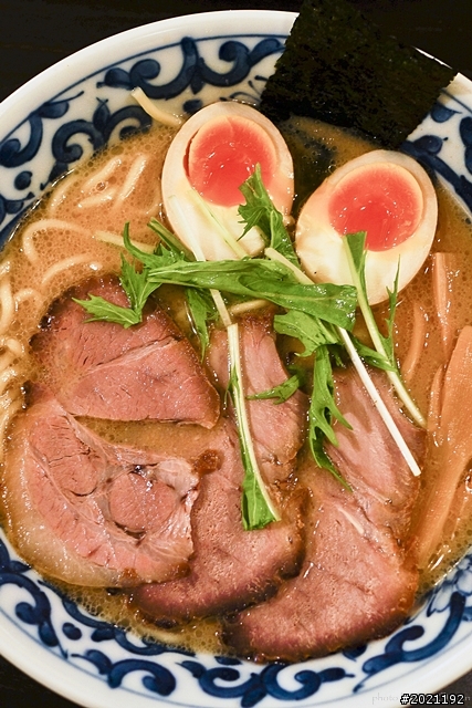 我也分享一下2012.07夏遊東京的一些美食...