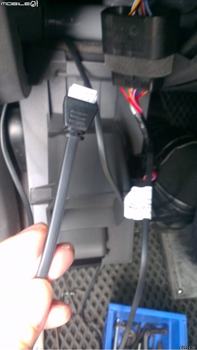 Mondeo Ecoboost 安裝 HUD 開箱文