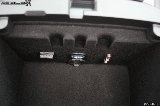 打造豪華7人休旅安全基準 Infiniti JX35 AWD