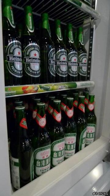 推薦新竹市一個聚餐夜宵好去處-品粥閣砂鍋粥(經國路笑傲江湖KTV斜對面)